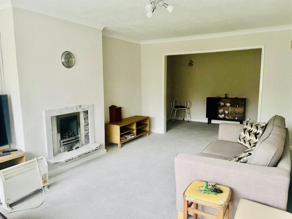 11 Church View LU2.jpg