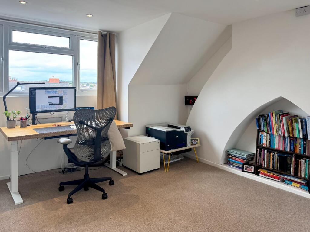 Bedroom 5
