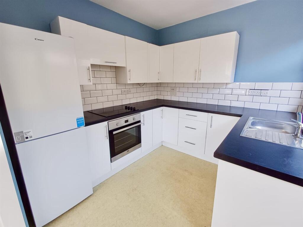 Fitted Kitchen