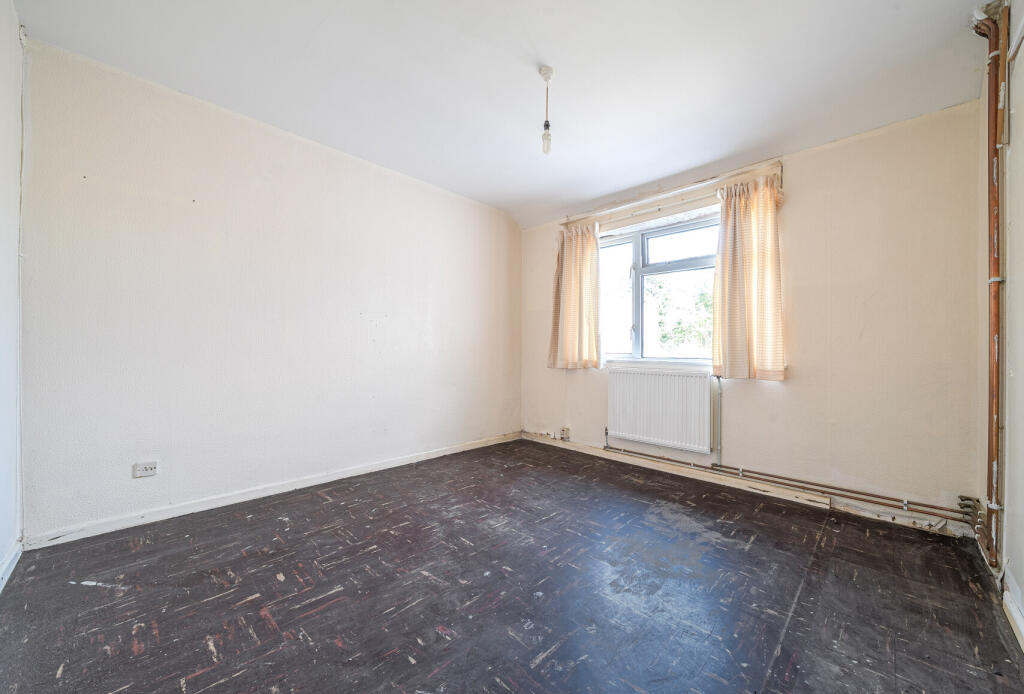 1324731-16-686e30...