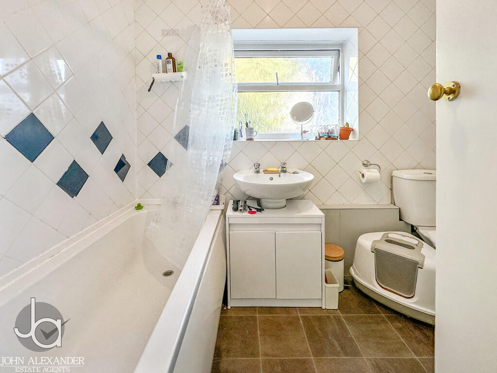 20250305_09500542...