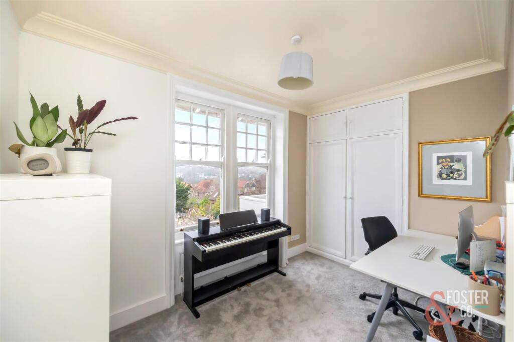 Surrenden Road 61 New-015.jpg