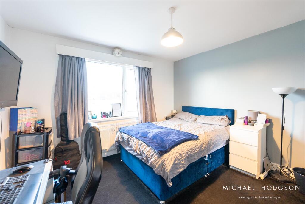 48, Belle Vue Park West-23.jpg