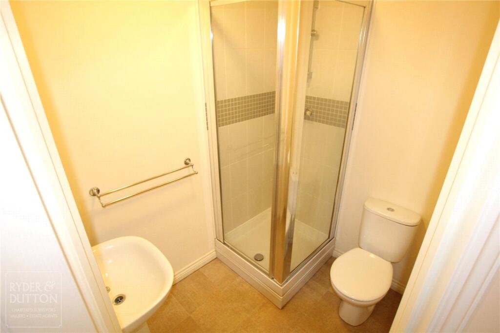 Bed 1 En Suite