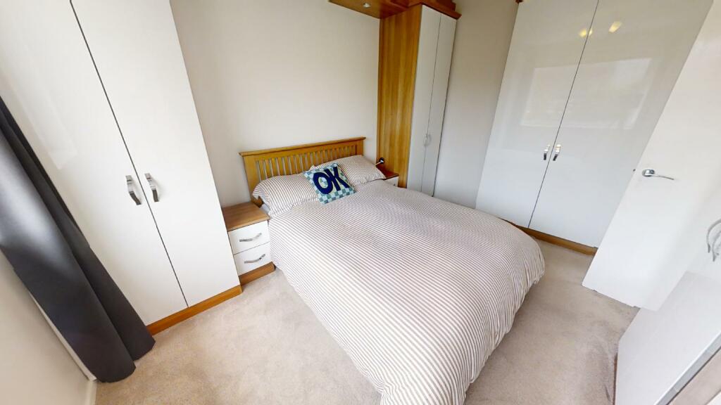 master bed