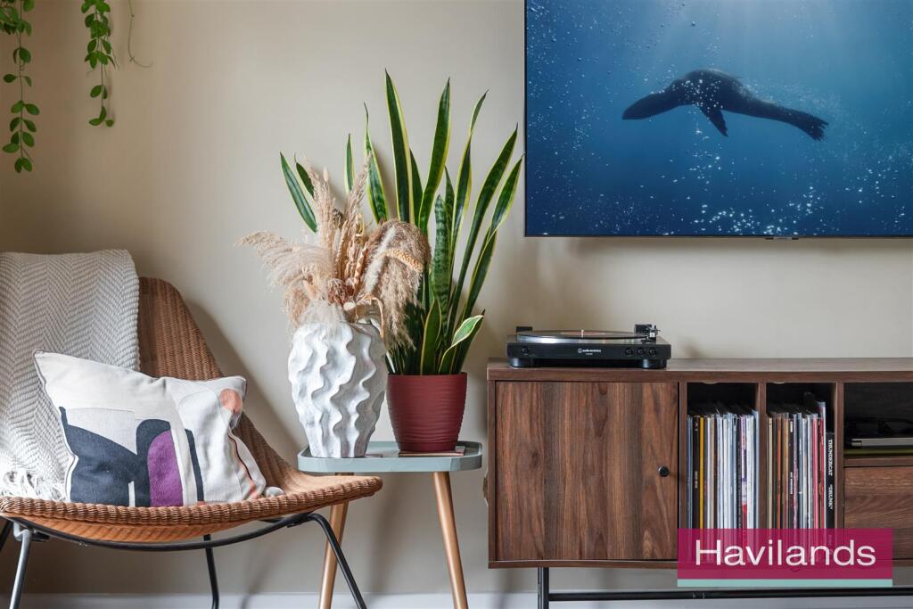 Framfield Court-2.jpg