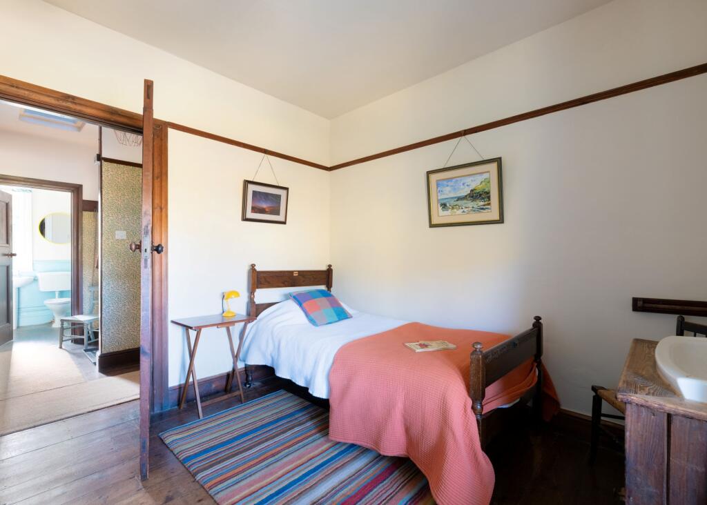 683ec4c5be2eb_Whins-21