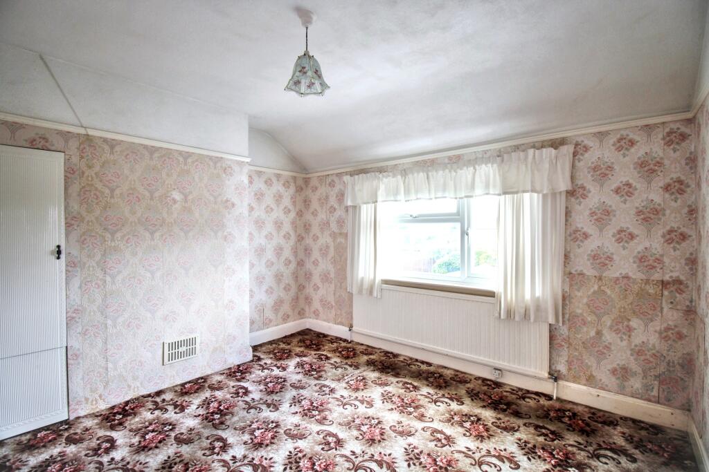 13 Plantation Road, Boreham, Essex, CM3 3EA