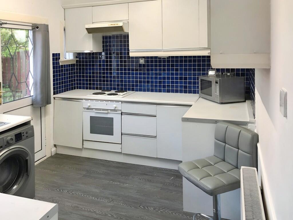 393cf670-b27e534f...