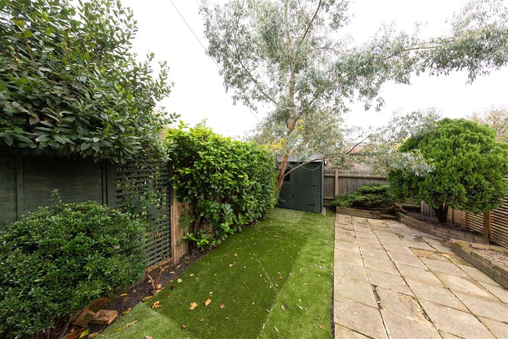 Brettenham Road, E17