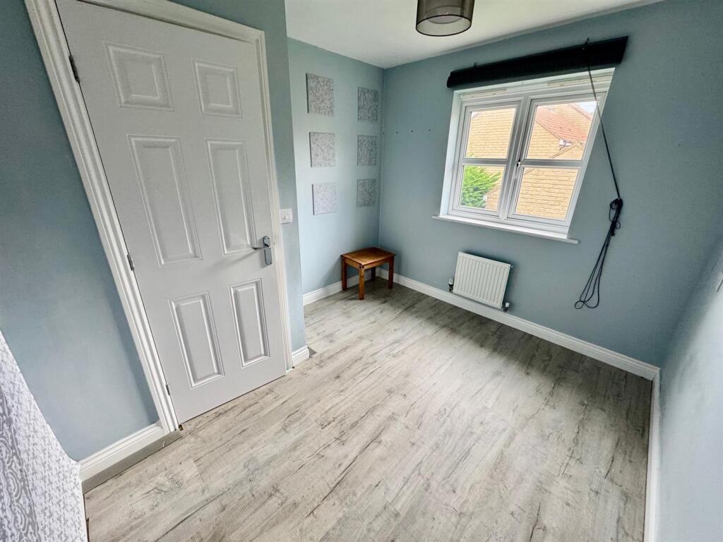 Bedroom 4.jpg
