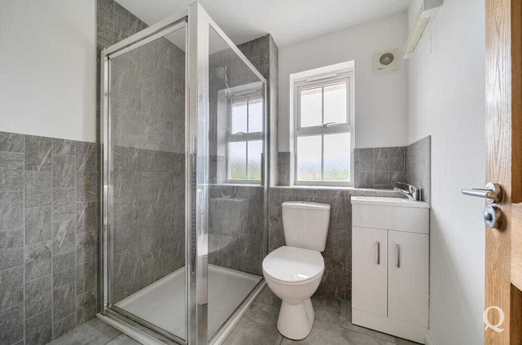 15128775-3e2c-4fa...