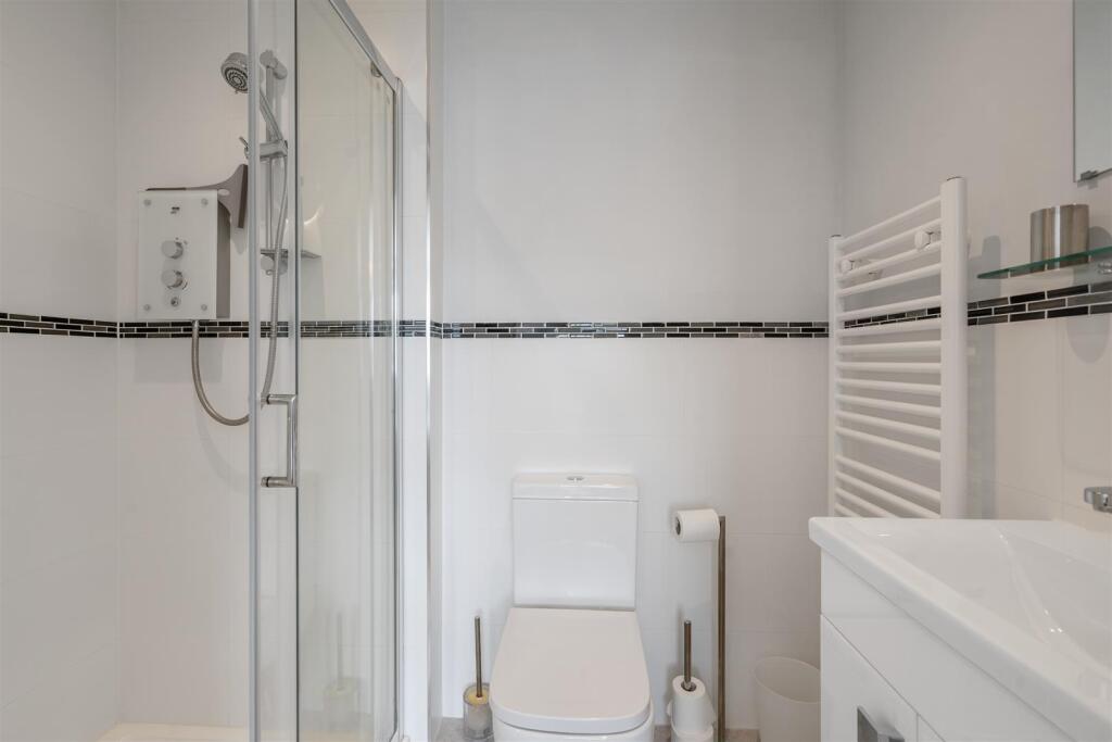 27 Warren Drive, Dorridge, B93 8 JY_LO_4.jpg