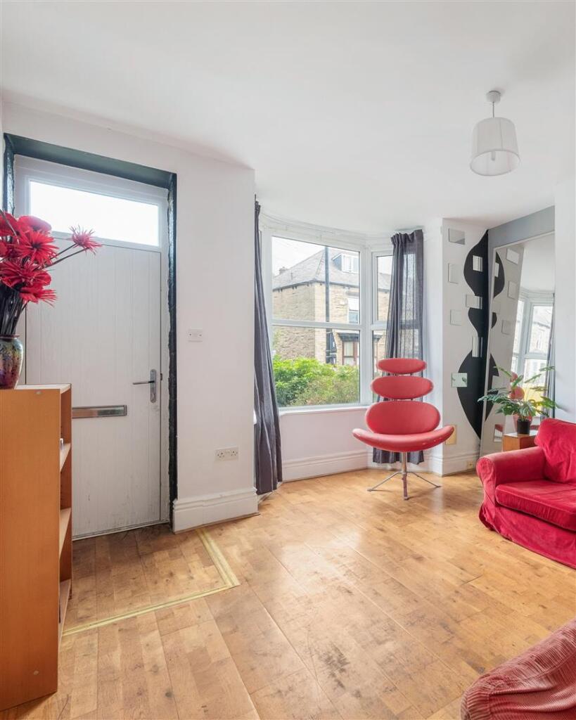 P untitled (6 of 12).jpg