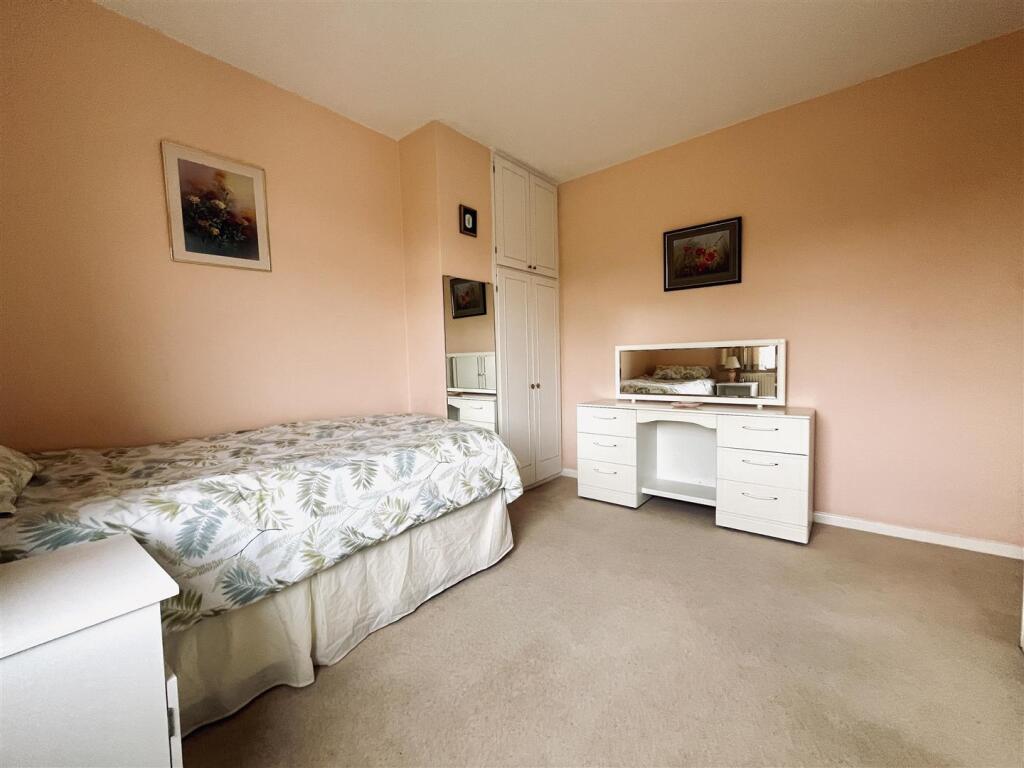 Bedroom 2 Aspect 3