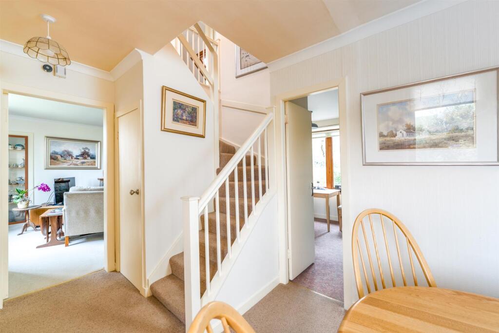 West Cottage Marlfield-15.jpg