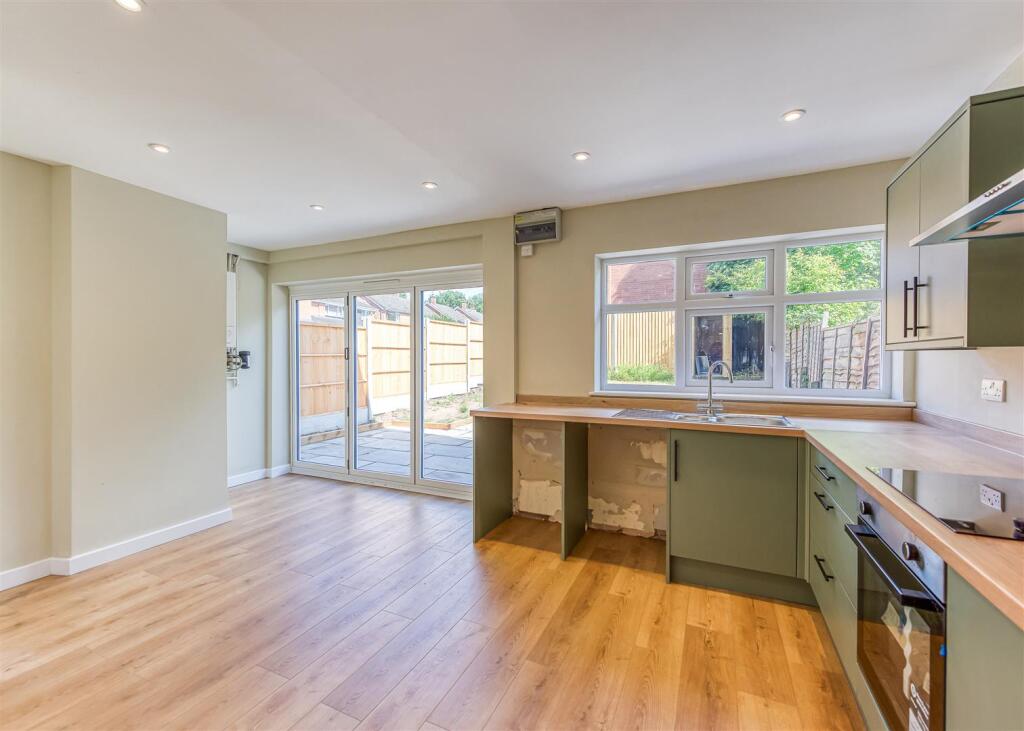 2 Sandhurst Drive-Kitchen.jpg