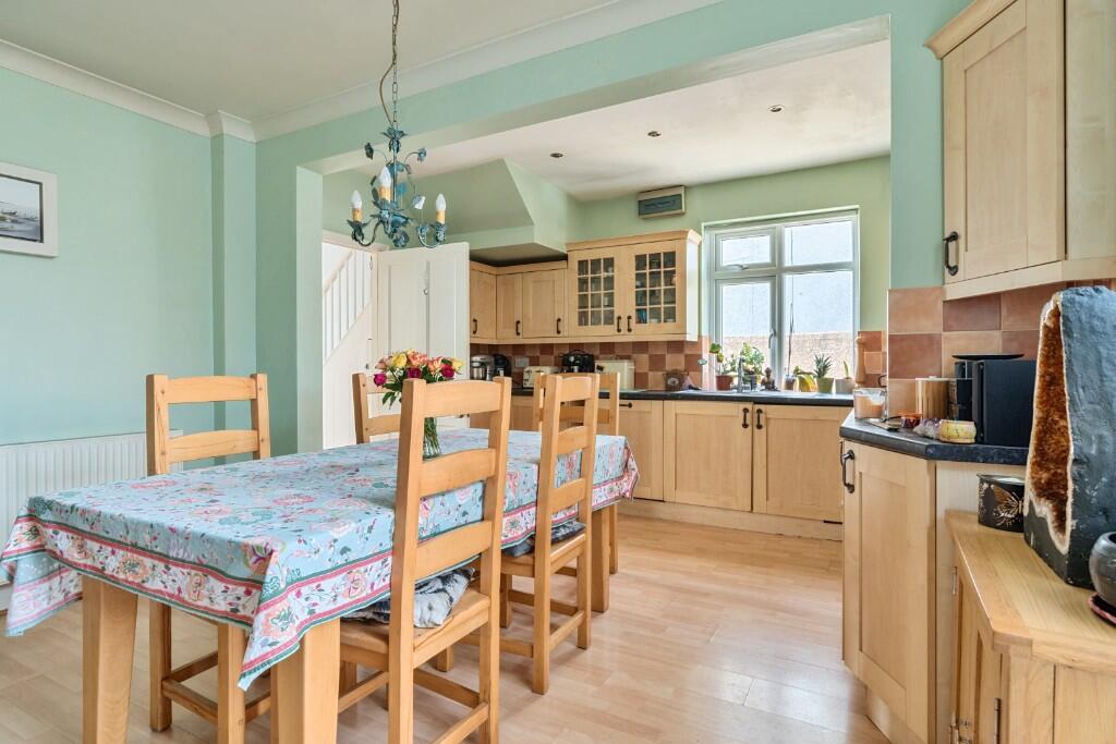 Kitchen Diner