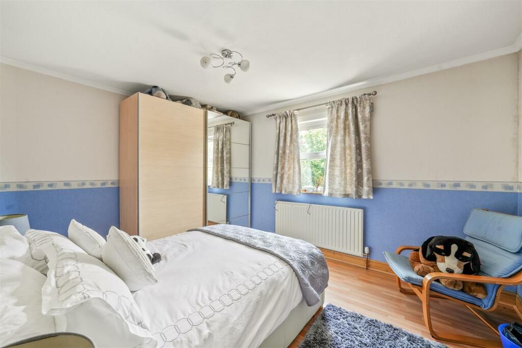 30 Gresham Road - pyx7ypclu8Dt4AC2277J.jpg