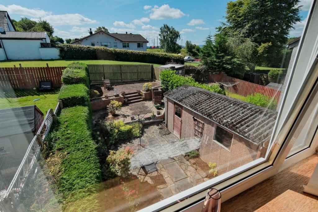 039-11 Whiteshaw Avenue, Carluke, ML8 5DF.jpg