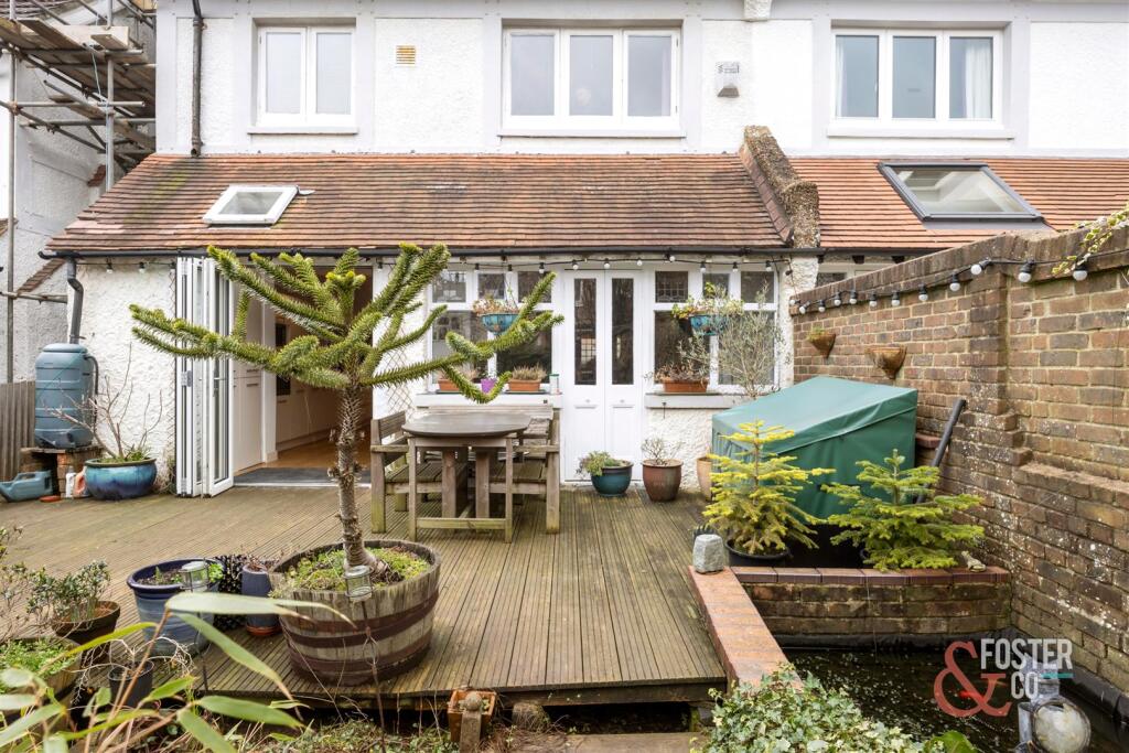 Bigwood Avenue, 21-025.JPG