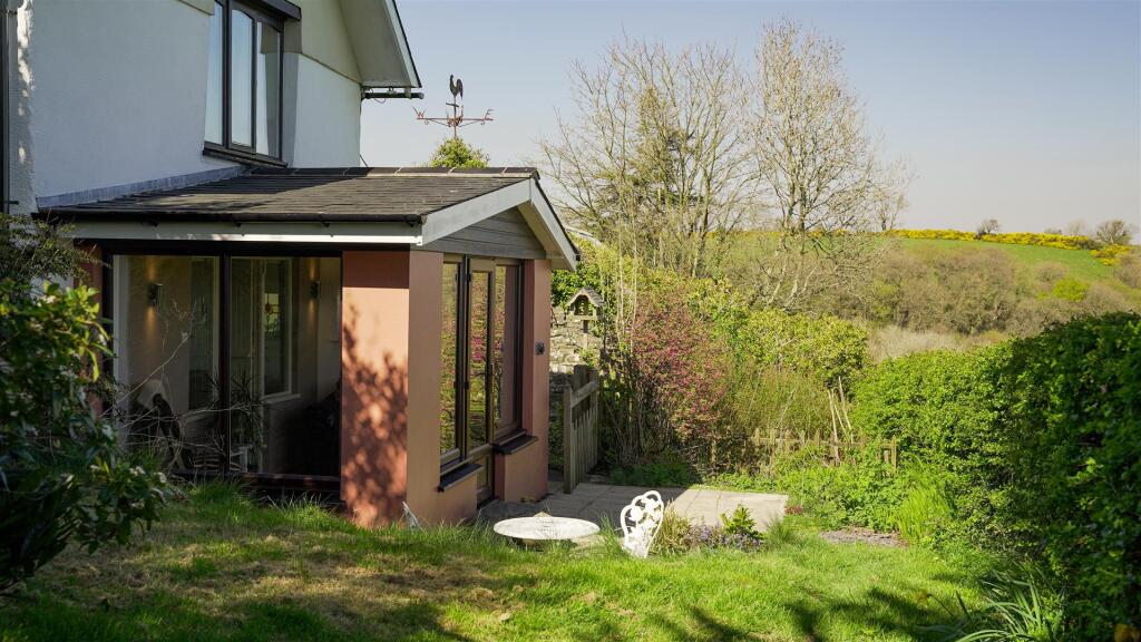 Separate living accommodation