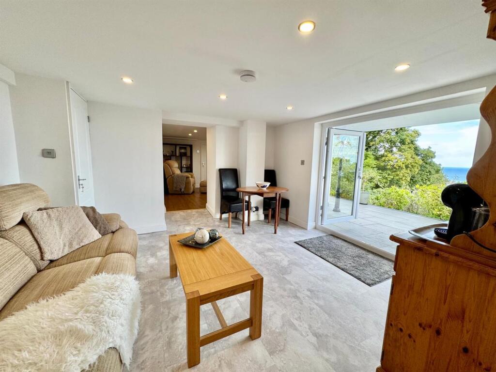 PHOTO-2025-09-05-10-48-39 (18).jpg