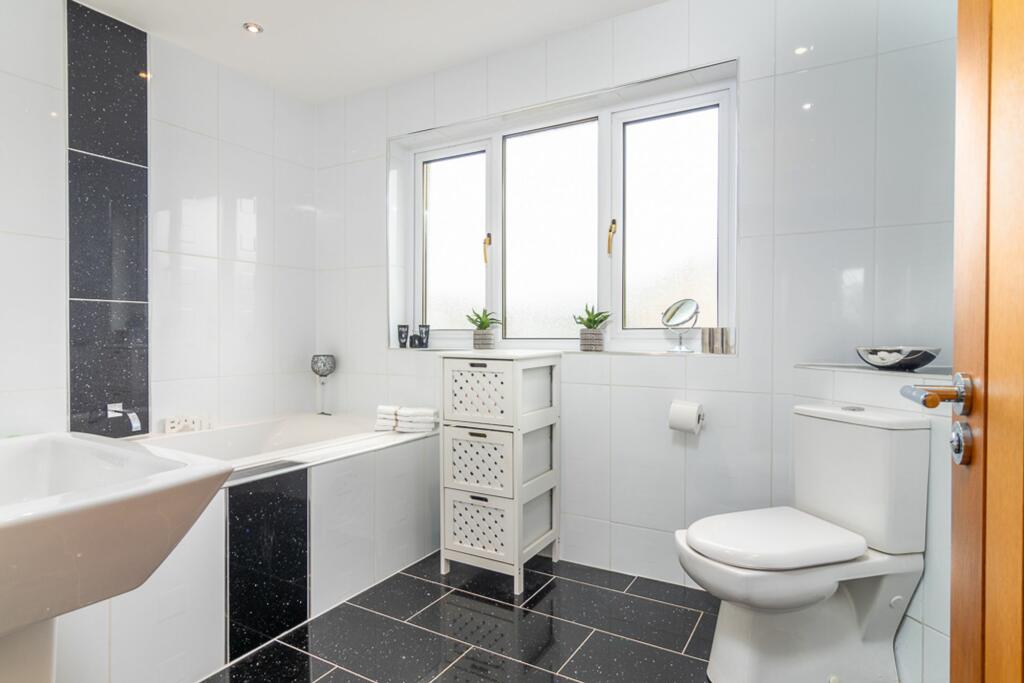 Family bathroom