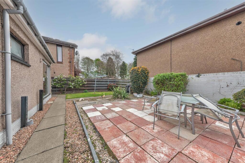 165 Arbroath Road Dundee-19.JPG