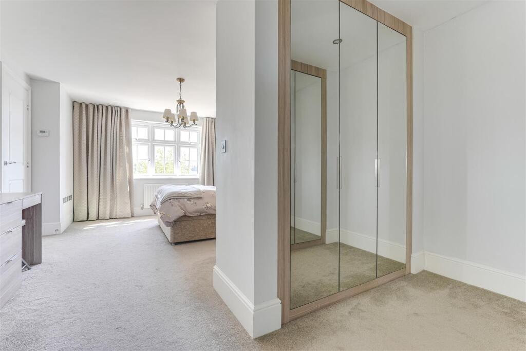 Dressing area.jpg