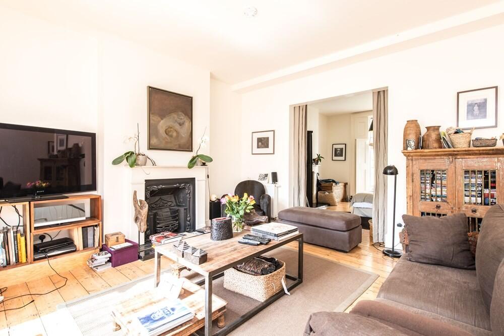 reception room