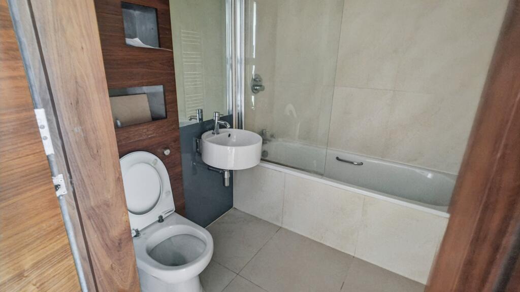 Flat 8 City View Apartments, 29A Saffron Hill, London EC1N 8AG