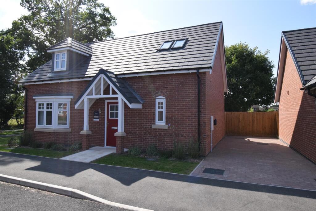 Driveway &amp; Garage