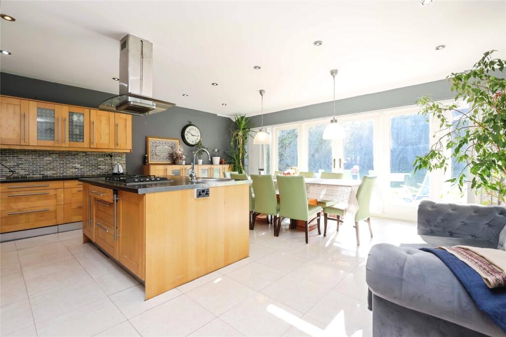 Kitchen Diner