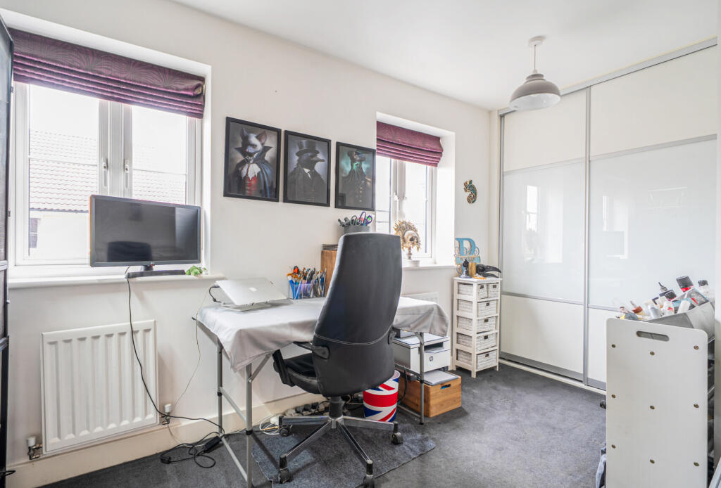 1-1304477-1-6846b...