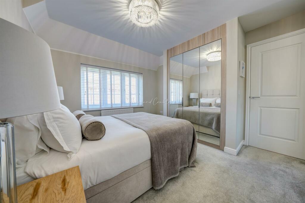 Y Deri Duon, Lisvane, HernCrabtree (11).jpg