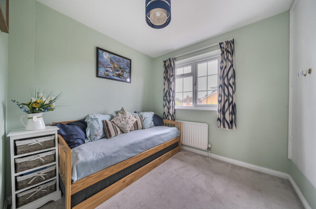 1304589-16-6842c0...