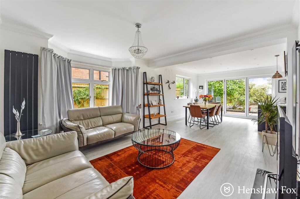 Ph22_5998357 - Copy.jpg