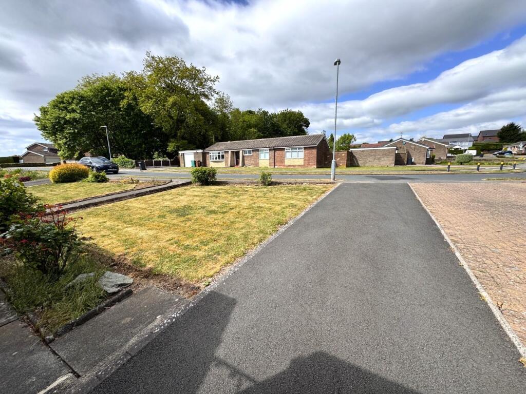 DRIVE &amp; FRONT GARDEN