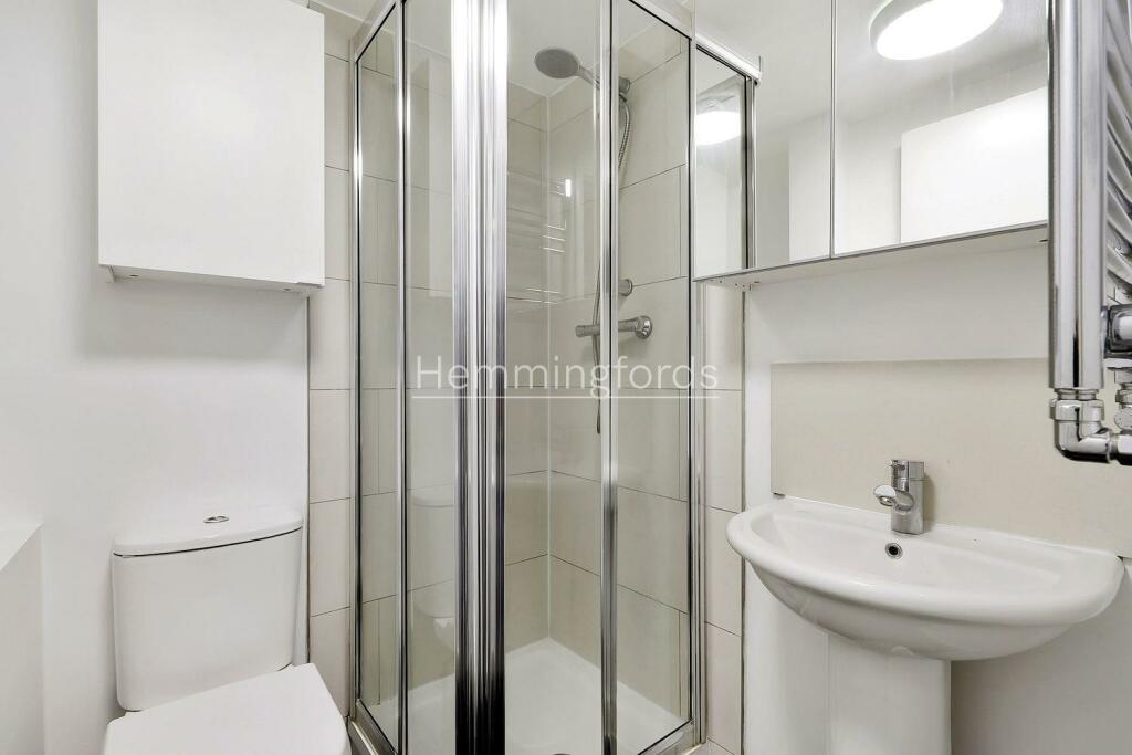 68A Crouch End Hill - ZIuJMHyytiIVuNbvY24W.jpg