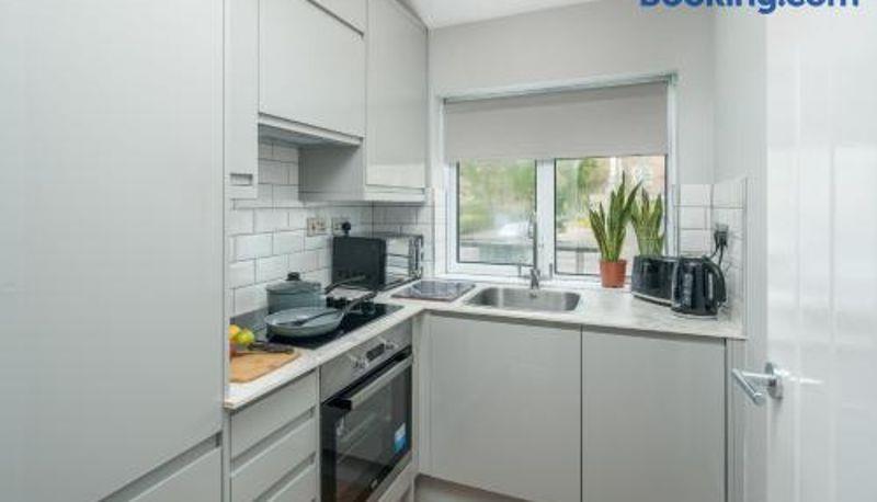 Skyline_Serviced_Apartments_-_Flat_B_Rockingham_Wa