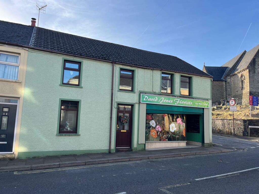 WhatsApp Image 2024-11-20 at 12.24.57 (1).jpeg