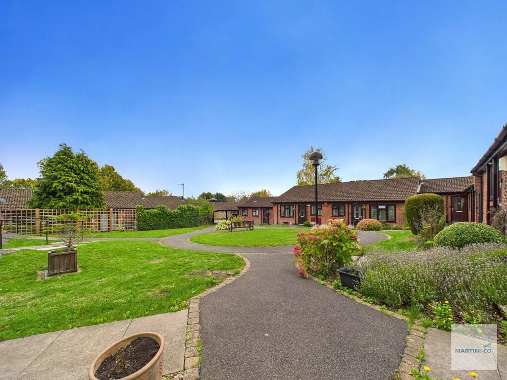 CAM03394G0-PR0370...