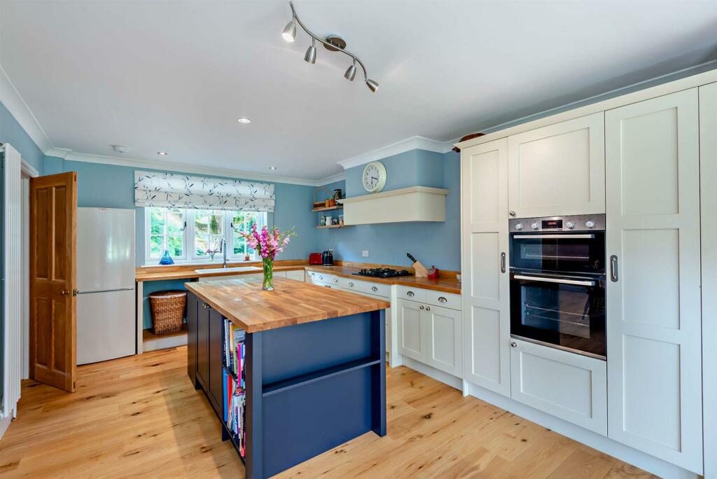 8559725-interior33-800.jpg