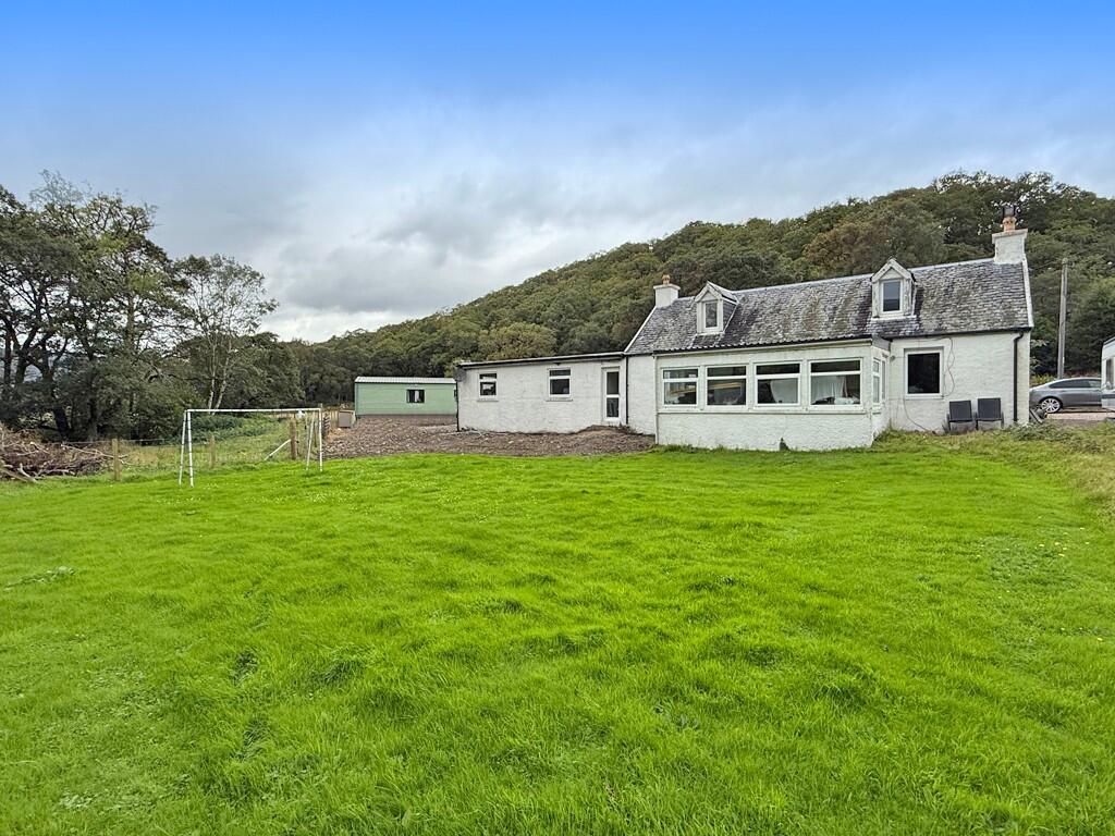 Ceol-Na-Mara, 2 Ardery, Strontian, PH36 4HX