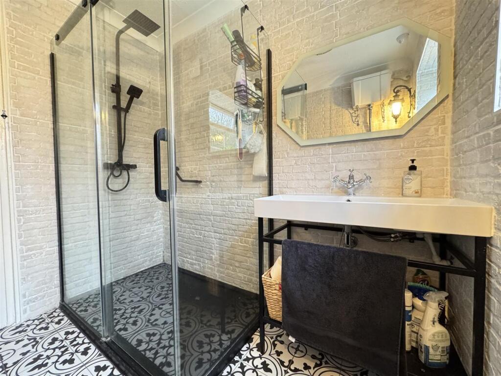 IMG_5428 (Large).JPG