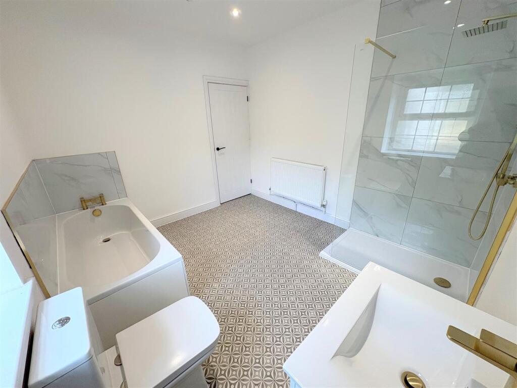 Family Bathroom