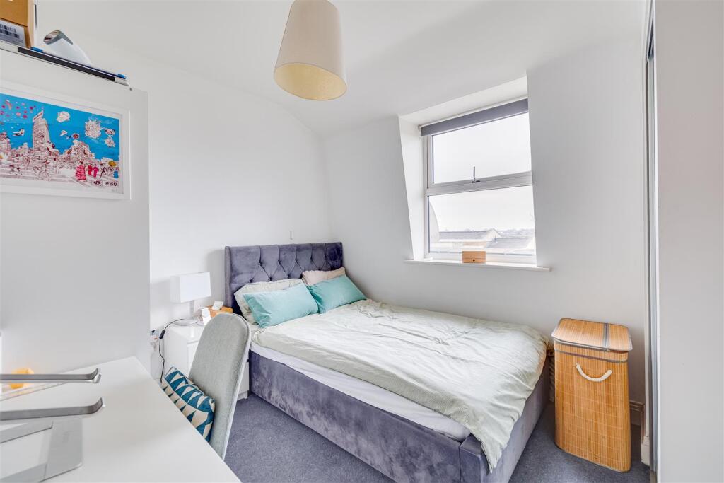 Bedroom.jpg