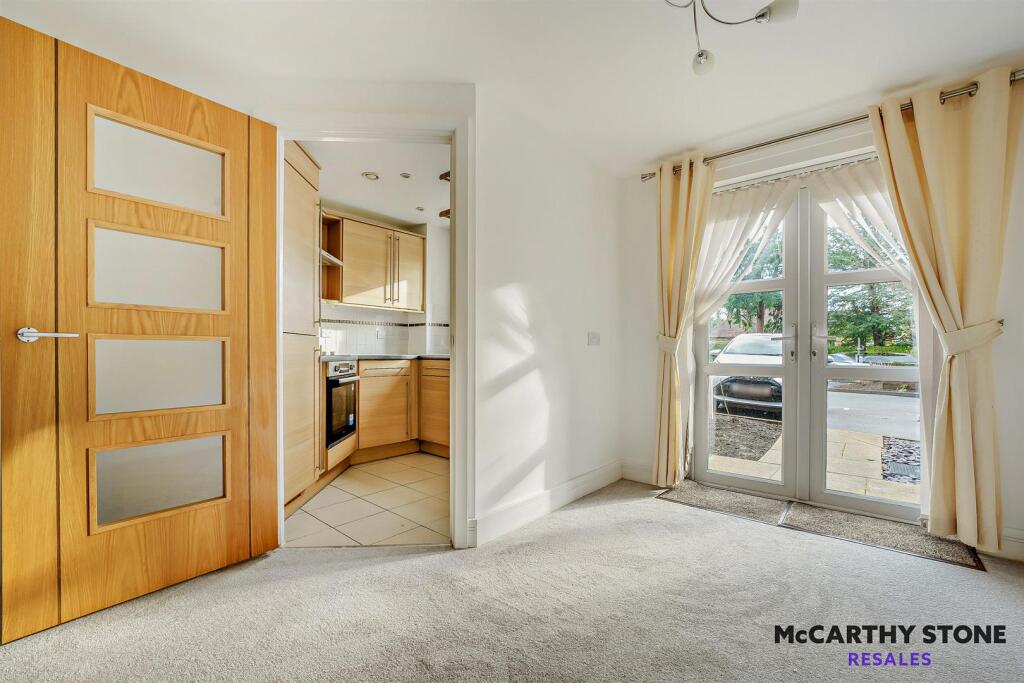 8629421-interior04-800.jpg