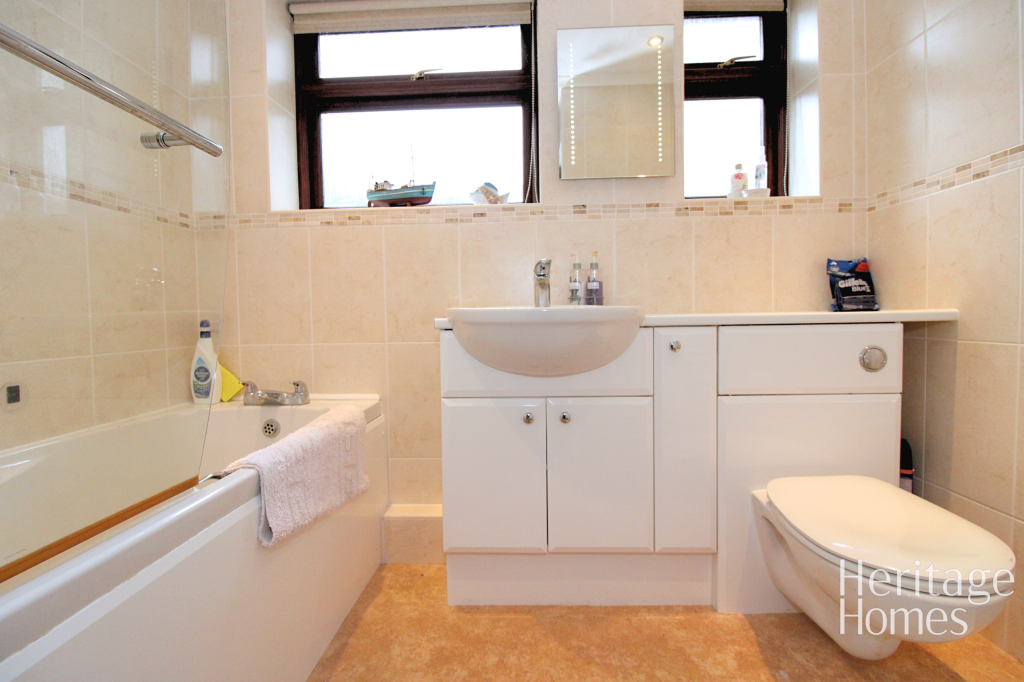 IMG_5705-fotor-20250409124236